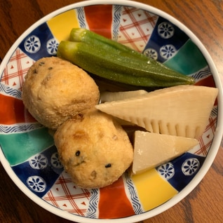 がんもどきとオクラとタケノコの煮物　日本酒のお供に